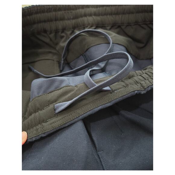 Lululemon True Navy Utilitech Bowline Pants Men's Large - Picture 7 of 9